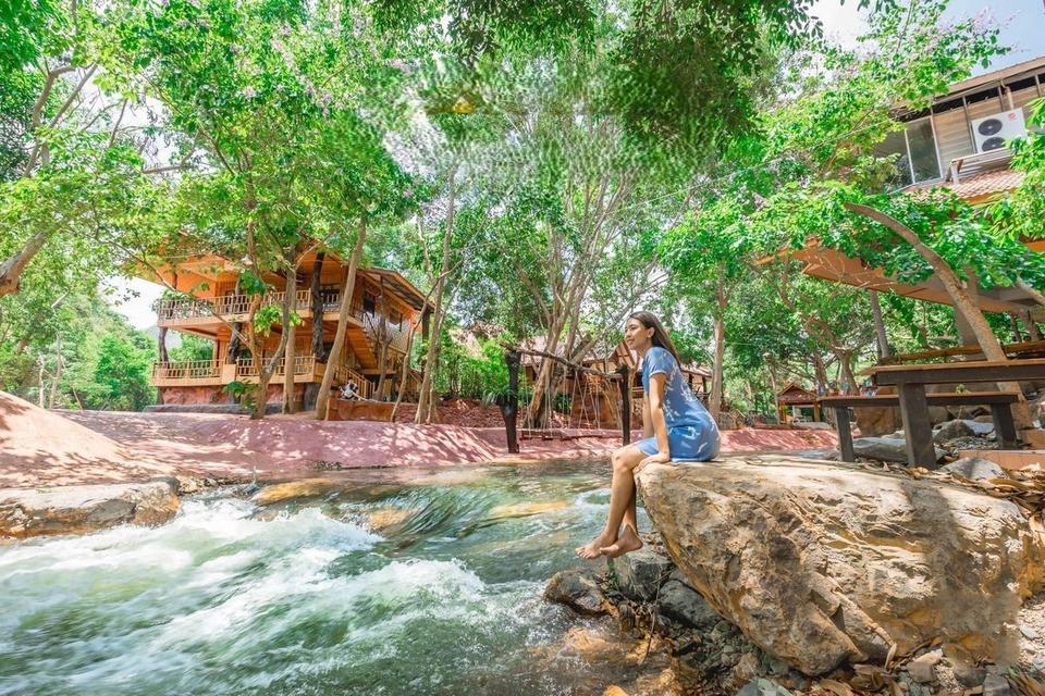 ขายธุรกิจรีสอร์ท 45 ไร่ 70 ห้อง ติดแม่น้ำเพชรบุรี ทำเลสวยที่สุดในแก่งกระจาน พร้อมดำเนินกิจการต่อได้ทันที 13