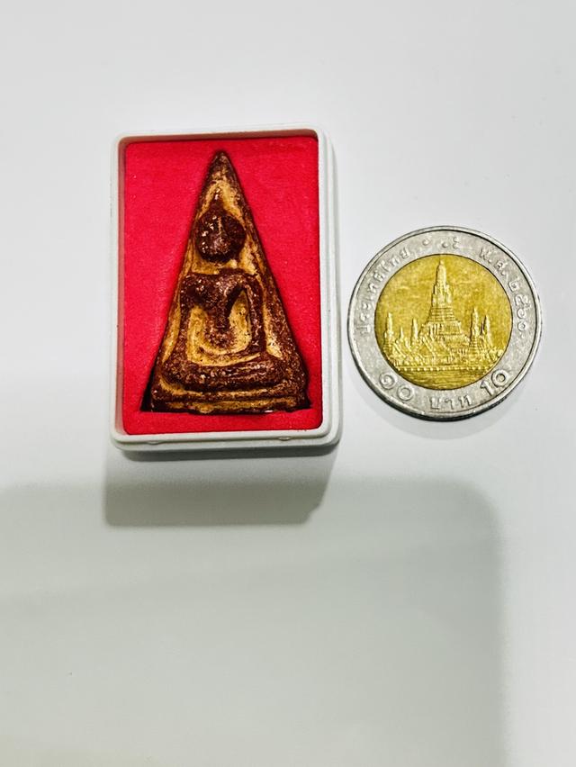 พระเครื่อง 4