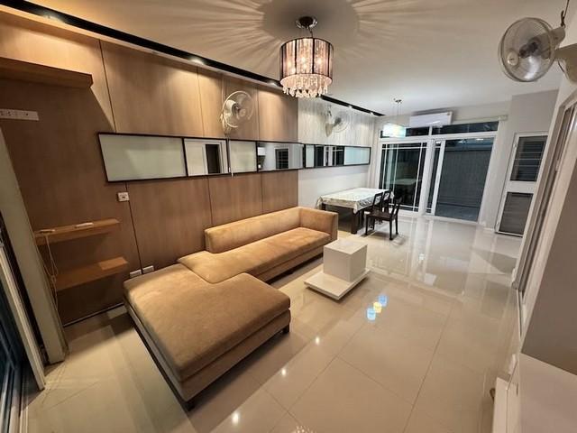 P748 ให้เช่าทาวน์โฮม 3 ชั้น โครงการ The Terrace Ladprao 71 เดอะเทอเรส ลาดพร้าว 71 นาคนิวาส 48 **บ้านว่างหลังวันที่ 20 สิงหาคม 2569** 1