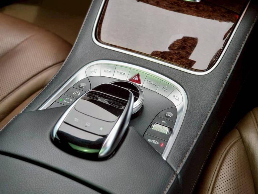 รหัสรถ NC79 BENZ ✳️ S500e EXCLUSIVE Plug-In HYBRID (LWB) (W222)  Panoramic Roof " 13