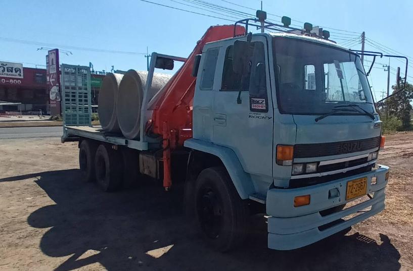 ขายด่วน 2 เพลา Isuzu 240 ปี39 4