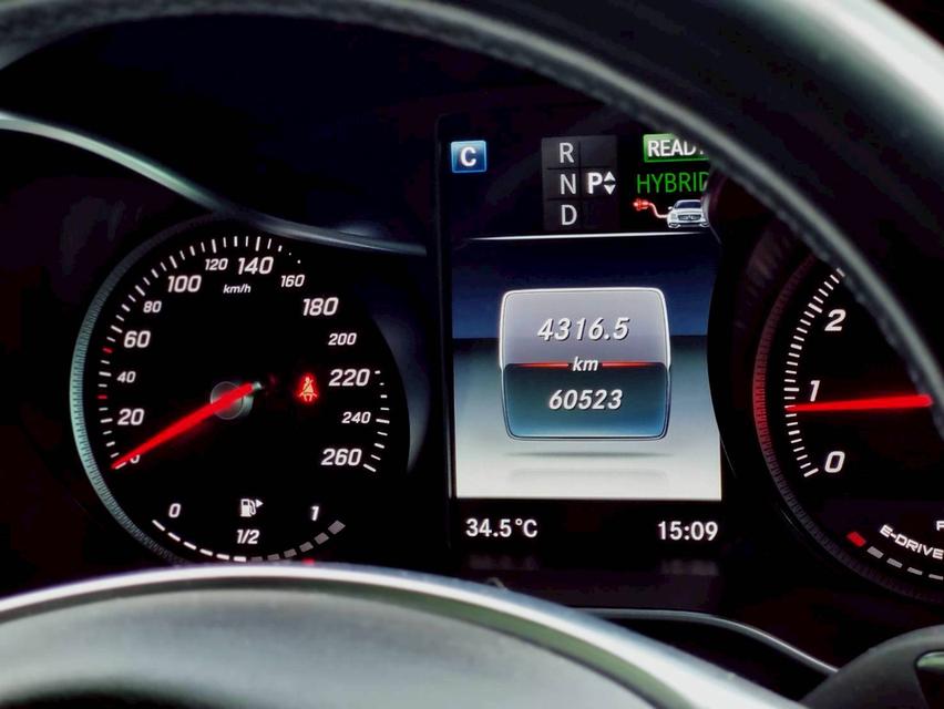 Benz C 350e AMG ปี 2017 ไมล์ 60,xxx km 9