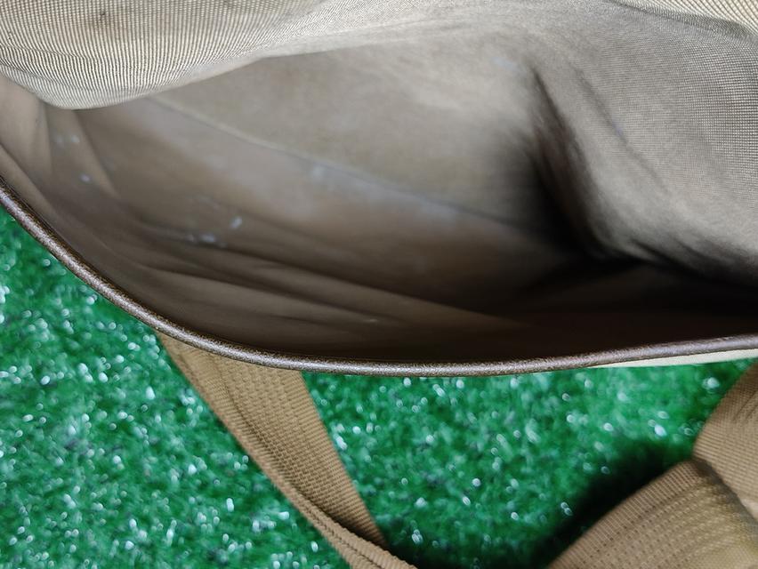 Chesterfield Crossbody bag 12