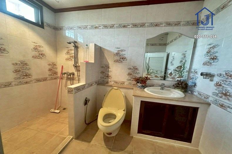 ขายอาคารพาณิชย์ 3 ชั้น 18 ตารางวา ติดถนนสวนสยาม ใกล้รถไฟฟ้าสายสีเหลือง 6