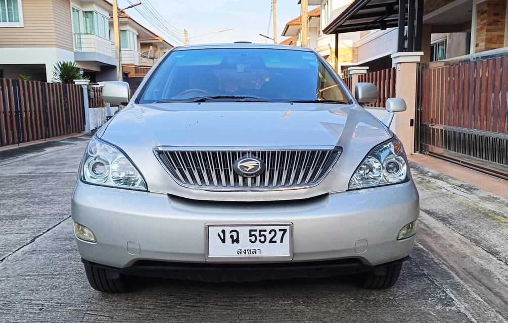 รถยนต์ Toyota Harrier 2.4G ปี 2006 รุ่นพิเศษ เบาะหนัง alcantara สภาพสวย รถคุณหมอ ดูแลดีมาก ดูแลถึง เพิ่งเซอร์วิสไปสองแสนกว่าบาท 2