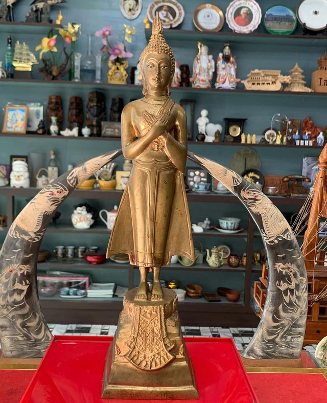 พระพุทธรูปเก่า เนื้อทองเหลือง 4