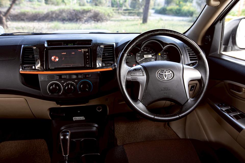 Toyota Vigo Champ Prerunner 3.0 TRD Double Cab ดีเซล เกียร์ Auto ปี 2014 สีขาว 16