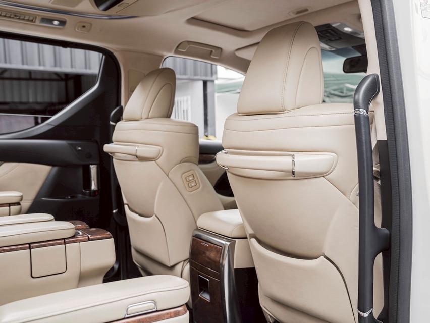 รหัสรถ 67GG8359 Toyota Alphard 3.5 Executive Lounge แท้ๆ  ปี2015  19