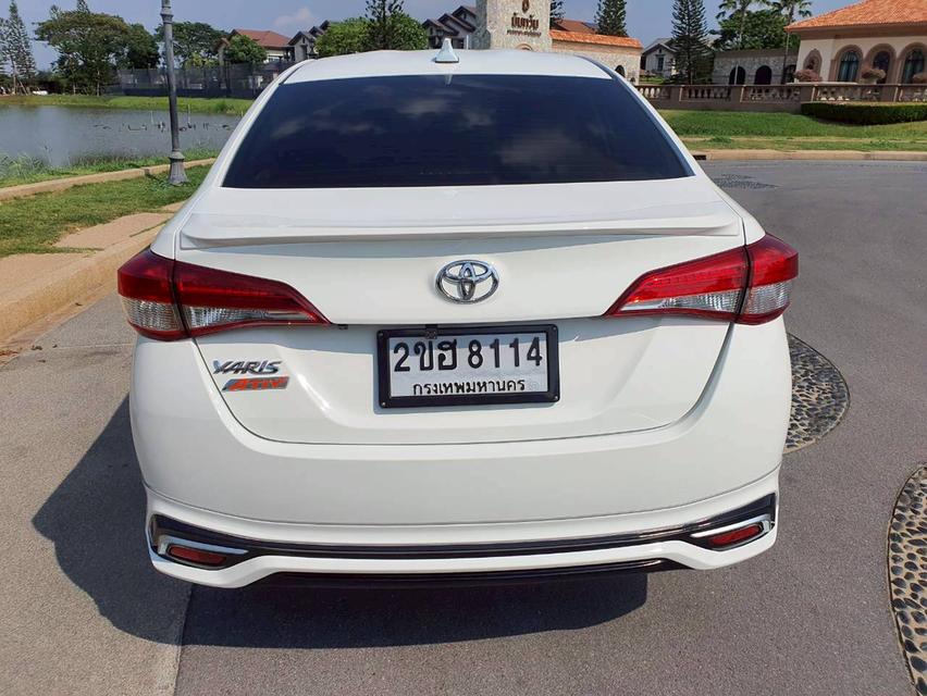 Toyota Yaris Ativ sport 2022 สีขาว รูปที่ 7