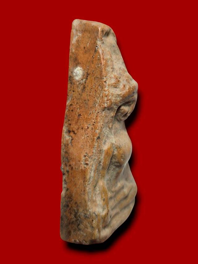 พระผงสุพรรณเปิดให้บูชา รูปที่ 2