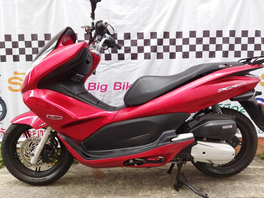 ขาย/แลก/เทิร์น Pcx150 ตัวแรกทนอึด ล้อแม็กแท้ Idiling Stop รีโมทครบ รถบ้านเครื่องดี แถมเสื้อยืดอย่างดี+หมวก  2