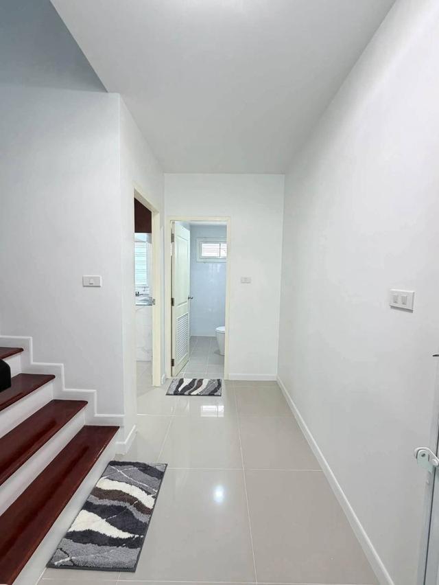 หมู่บ้านศุภาลัย  พอลเลย บ้านกล้วยไทรม้า 10