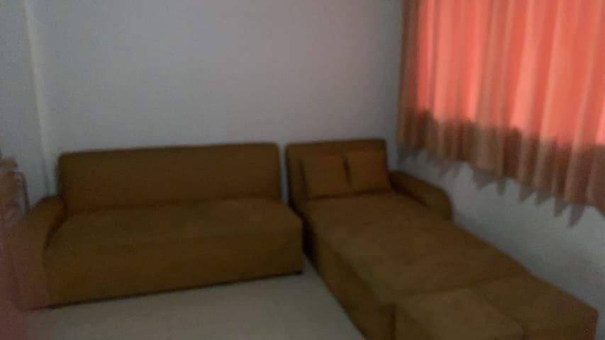 ขายทาวน์เฮาส์ 2ห้องนอน3ห้องน้ำโครงการส่วนบุคคล ใกล้ถนนใหญ่ 100ม 4