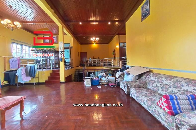 บ้านเดี่ยว 2 ชั้น หมู่บ้าน พัฒนสมบัติ เนื้อที่ 99 ตรว ซอยฉิมพลี 28 แขวงฉิมพลี เขตตลิ่งชัน กรุงเทพมหานคร 5
