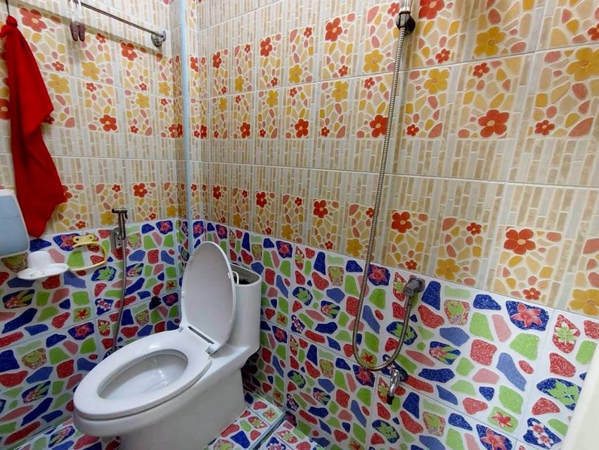 อาคารพาณิชย์ 3 ชั้น ซอยสุคนธสวัสดิ์ 3 ถนนสุคนธสวัสดิ์ แขวงลาดพร้าว เขตลาดพร้าว กรุงเทพมหานคร 16