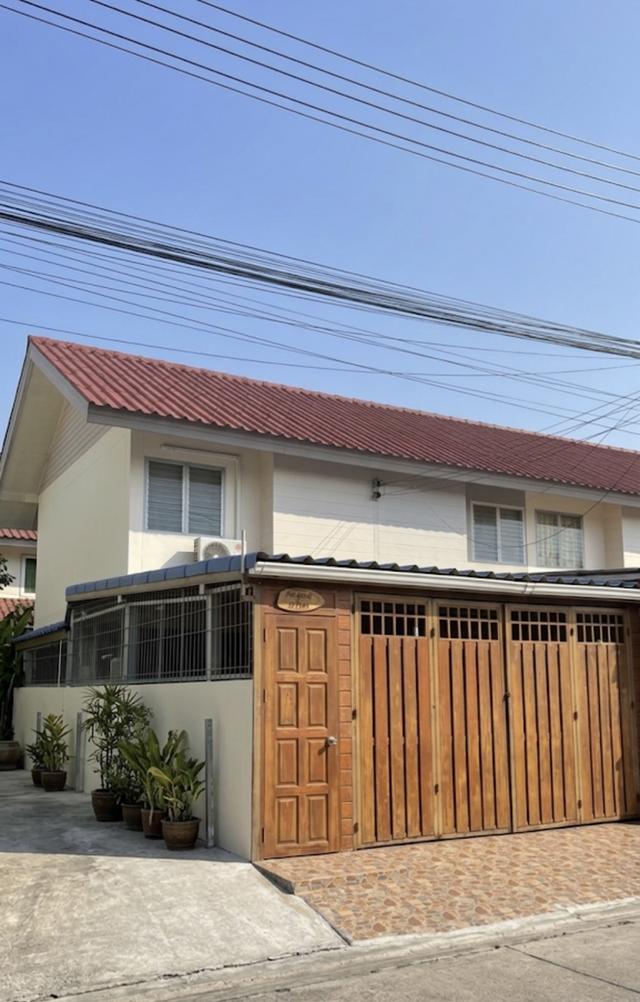ขายบ้านเอื้ออาทร หลังริม พัทยา 1