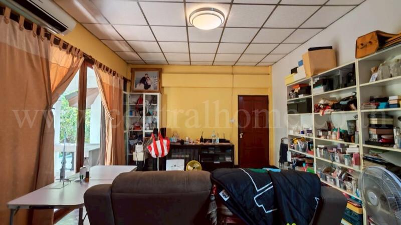 บ้านเดี่ยว พร้อมที่ดิน 232 ตร.วา ซอย ลาดพร้าว 107 ใกล้มหาวิทยาลัยรัตนบัณฑิต 20