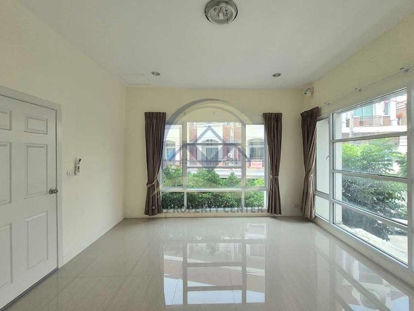 ขาย+ให้เช่า หมู่บ้านพรีเมี่ยมเพลส 1 เอกมัย-รามอินทรา ถนนสุคนธสวัสดิ์ 8