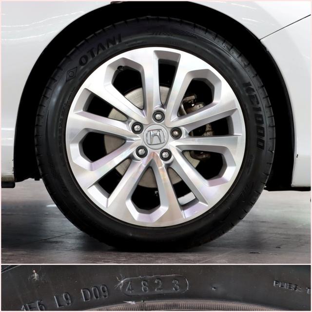 HONDA ACCORD 2.0 EL i-VTEC ปี13จด15สภาพกริ๊บๆ เครื่อง+ช่วงล่างแน่น ไมล์น้อย 13