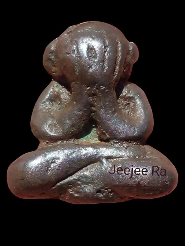 พระปิดตาเก่ามากๆ....