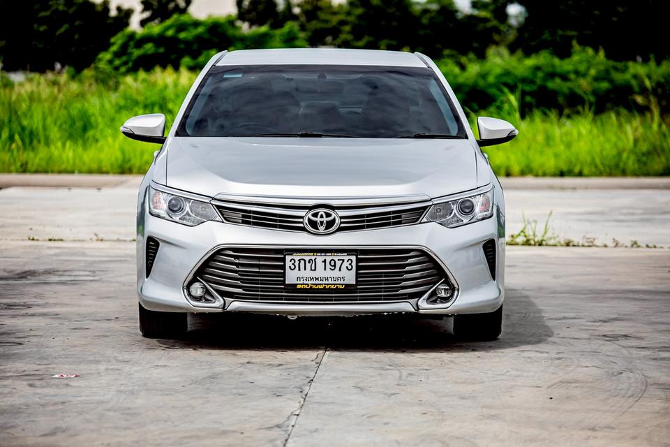 Toyota Camry 2.0G ปี 2014 สีบรอน
