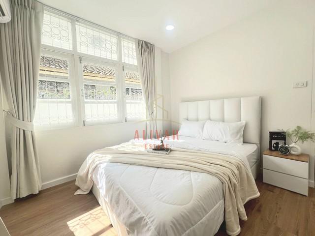 RH090825 ให้เช่า บ้านเดี่ยวชั้นเดียว 4ห้องนอน เฟอร์นิเจอร์ครบ หมู่บ้านรัชดานิเวศน์ ย่านห้วยขวาง 2