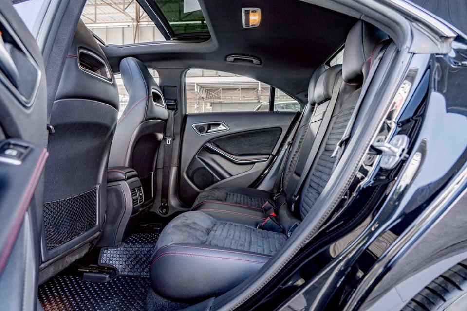 รหัสรถ NP3639 BENZ CLA250 AMG 2019 13