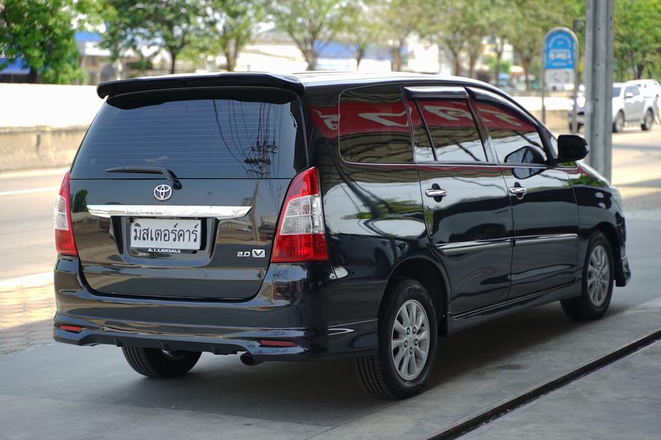 2012 TOYOTA INNOVA 2.0V