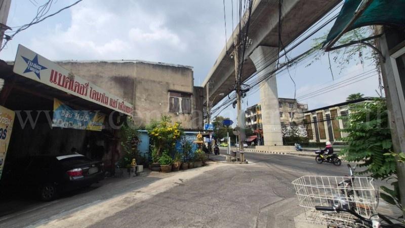 อาคารพาณิชย์ ติดถนน กรุงเทพ - นนทบุรี ทำเลดี ใกล้ MRT วงศ์สว่าง ราคาถูกมาก 4