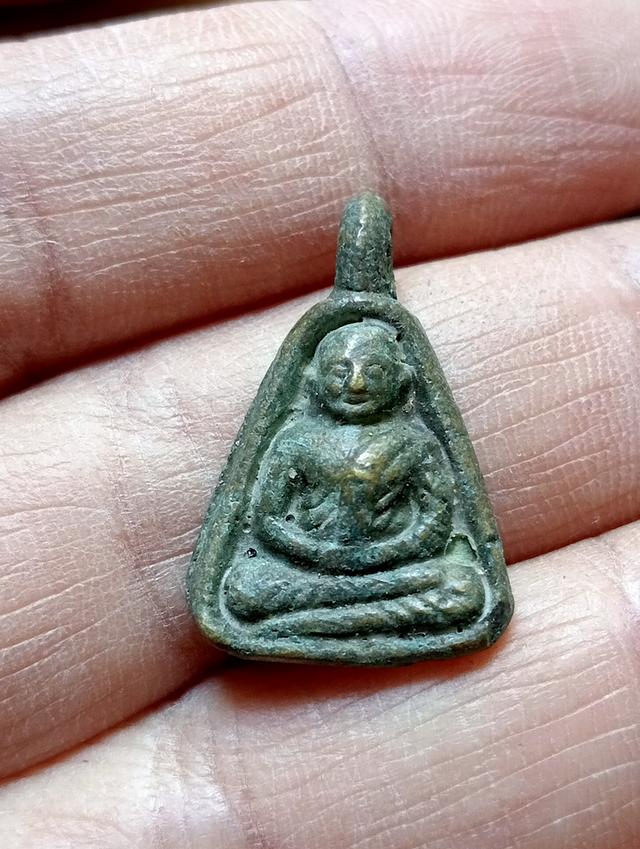 จอบเล็กหลวงพ่อเงิน สอบถามได้ค่ะ