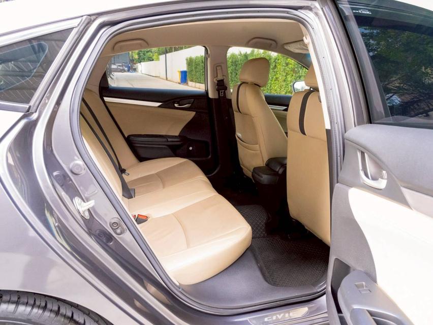 HONDA CIVIC 1.8EL ปีจด 2020 9