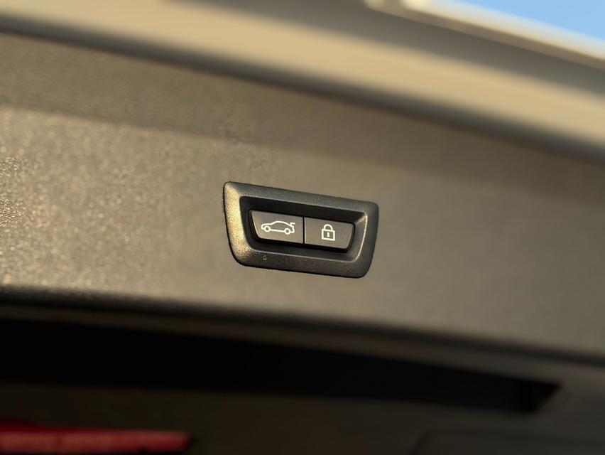 BMW X1 sDrive18D xLine ปี 2019 เลขไมล์ 65,xxx km. 12