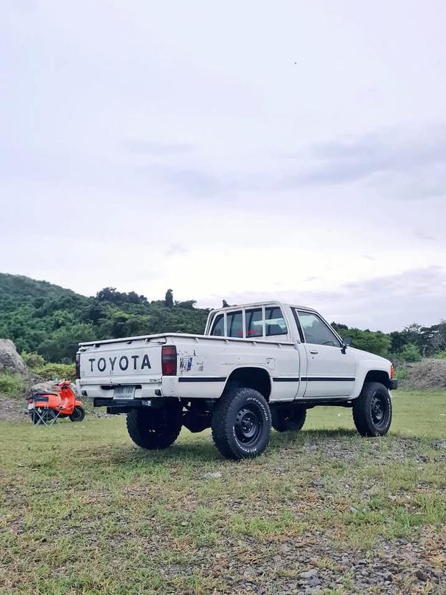 TOYOTA HILUX HERO LN51 มือสอง 2