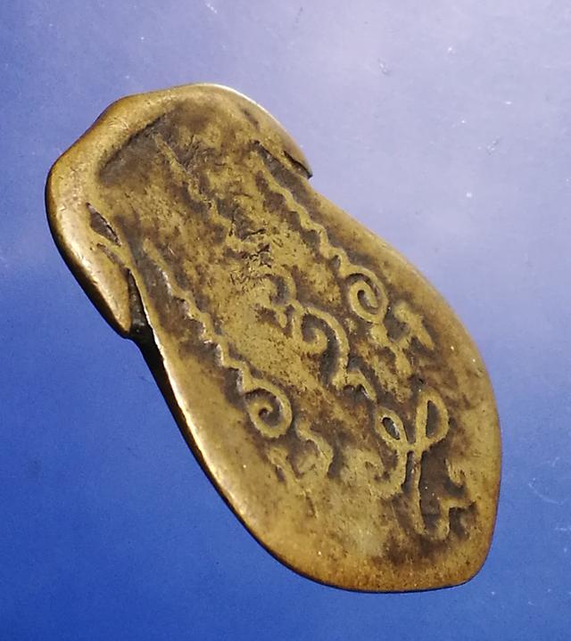 รูปหลัก เหรียญหล่อพระพุทธชินราช ผ่านการบูชา สึก เหรียญยังสวย