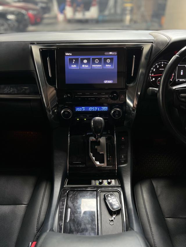 TOYOTA Alphard 2.5 SC Package 7