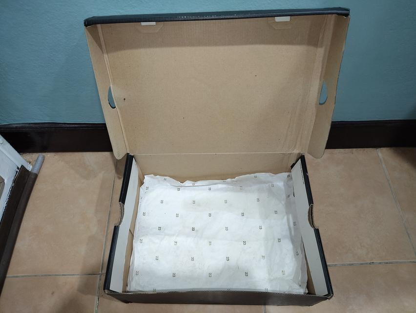 Air jordan 1 mid สีน้ำเงิน มือสอง รูปที่ 15