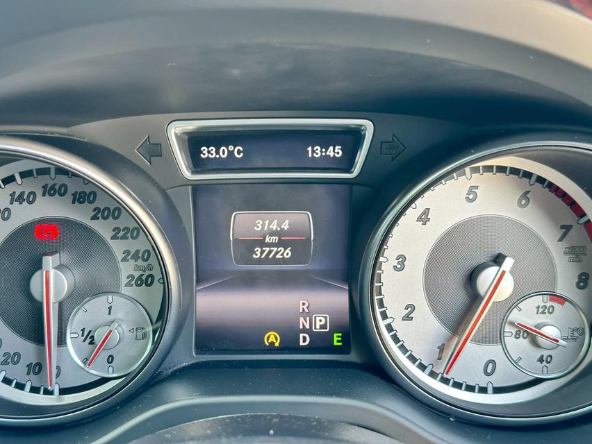 รหัสรถ PAT3860 Mercedes Benz GLA 250 AMG 2015 สีเทา 9