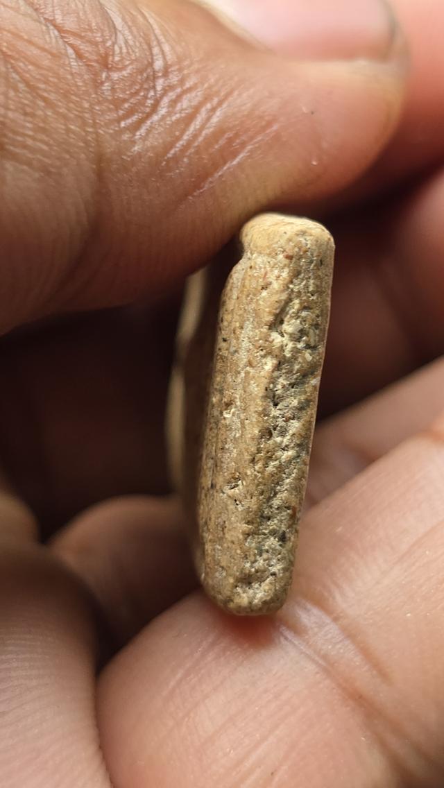 พระสมเด็จ พิมพ์ฐานแซม 8