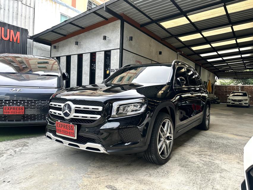 MERCEDES BENZ GLB200 Progressive จดทะเบียนปี2022 รถมือเดียว 7ที่นั่ง