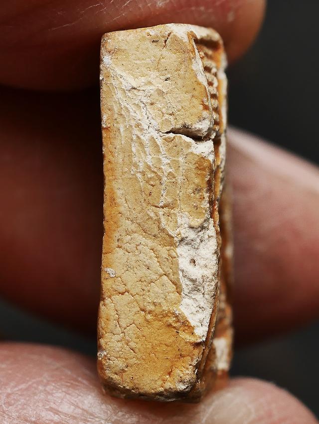 พระผงของขวัญวัดปากน้ำ รุ่นแรก เคลือบ พิมพ์ที่ 5....เก่าๆ รูปที่ 11