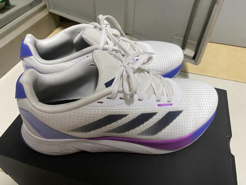 💰ราคา 1,890 รวมส่งฟรี 📦  ขาย Adidas Duramo SL มือ 2 แท้💯✅  🔺UK 8 | EU 42 | US 9.5 สีขาวเมฆ ☁️🤍 🔺สภาพดี พื้นเดิม ใส่วิ่งแค่ 2 ครั้ง  สอบถามเพิ่มเ 2
