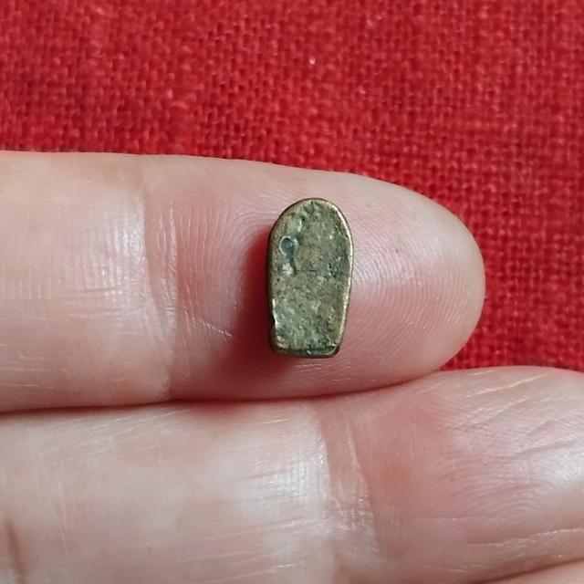 พระบ้านเก็บเก่า พระหล่อนาคปรกปู่ศุขหายาก 4