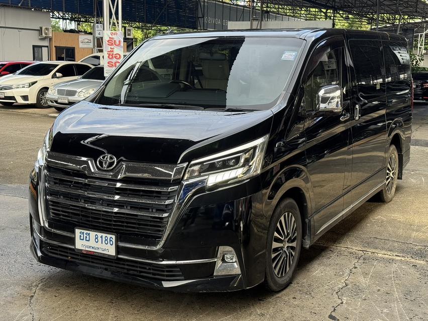 Toyota majesty 2.8 พรีเมี่ยม 6
