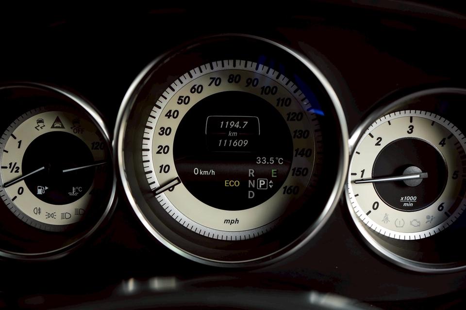 Mercedes-Benz CLS250 2.1 CDI Coupe AMG W218 AT 2014 รูปที่ 18