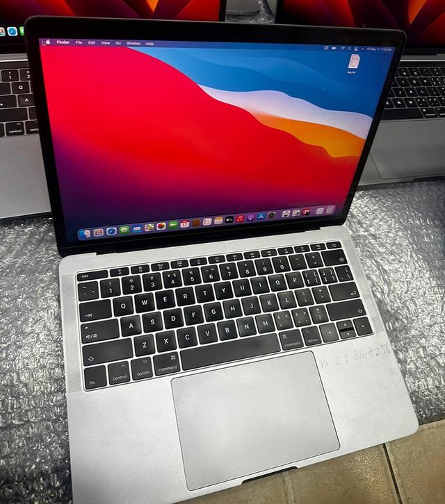 MacBook Pro 13 inch A2338 2020 TouchBar Touch ID 3