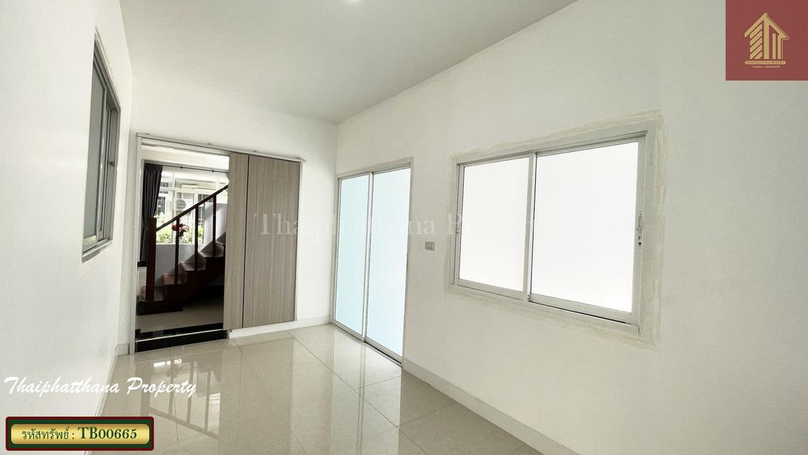 บ้านลลิล เดอะยัง เอ็กซ์คลูทีฟ อ่อนนุช-วงแหวนฯ-สุวรรณภูมิ 16