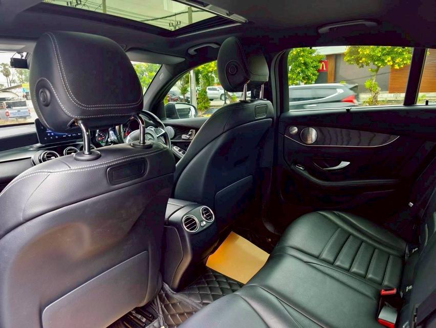 รหัสรถ KPV53 2018 Benz GLC250 Coupe AMG Plus สีเทา WRAP ดำ 10
