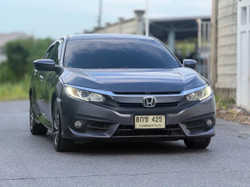 Honda Civic FC 1.8 EL CVT 2018. สีเทาดำ ออโต้