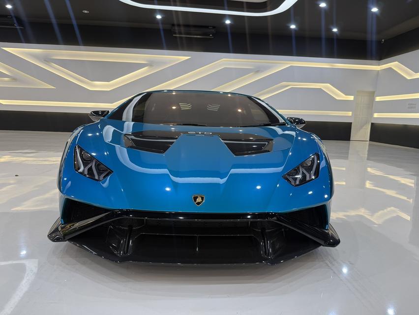 รถบ้านเจ้าของขายเอง LAMBORGHINI  HURACAN STO ปี 2022 วิ่ง 8 พันโล รถศูนย์  Renazzo วารันตี 5 ปี เหลือๆ เข้าศูนย์มาครบทุกระยะประวัติเซอร์วิสครบ รูปที่ 2