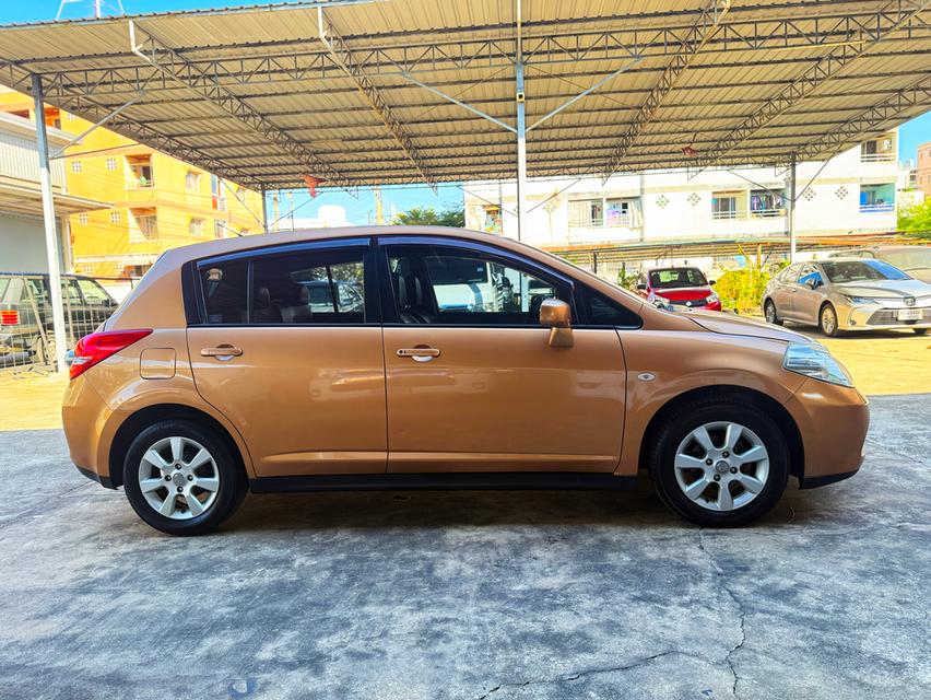 Nissan Tiida 1.8G ปี2011 รุ่นท็อป 5